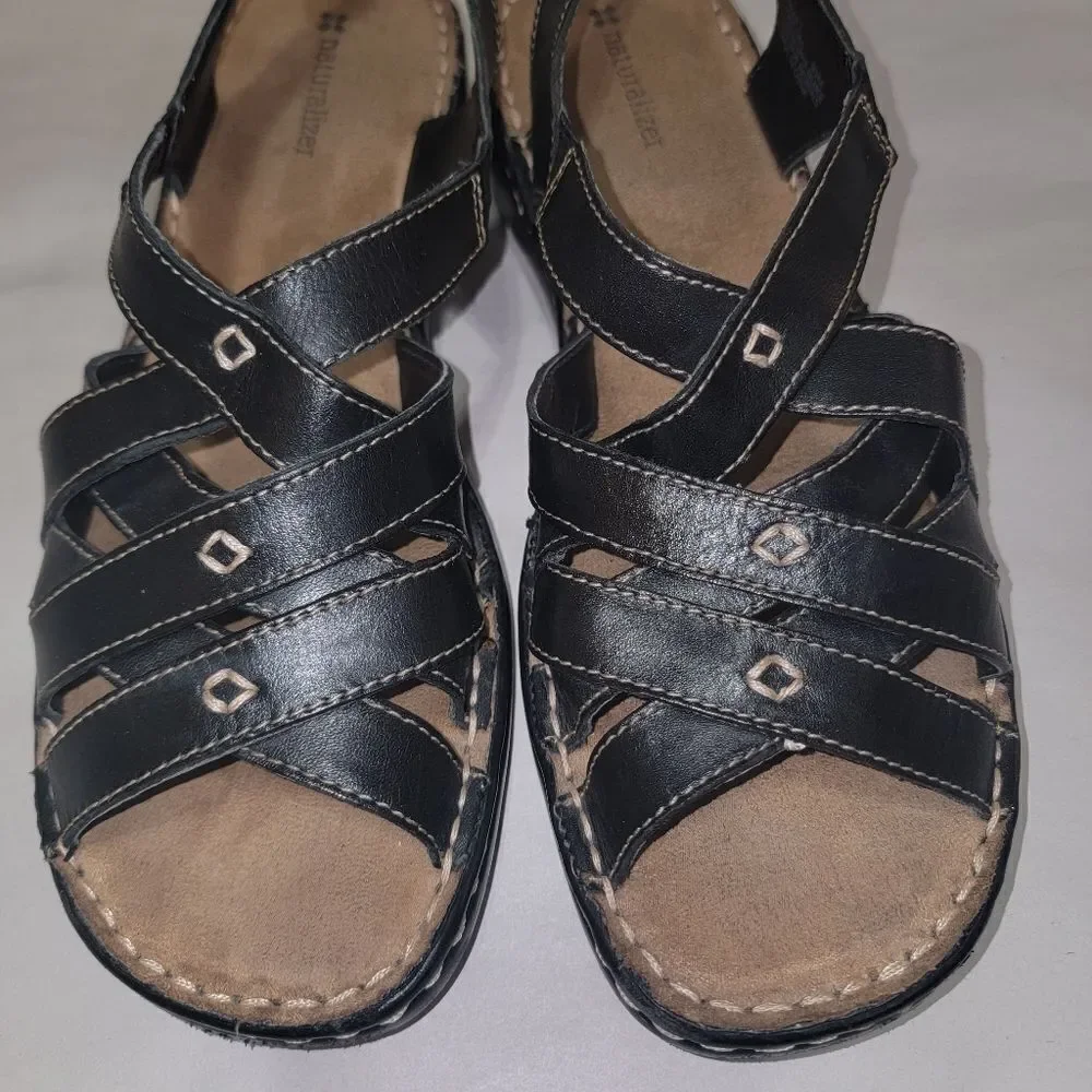 Naturalizer Craft Black Leather Strappy Comfort Sandals w Thick Stitching Sz 9.5